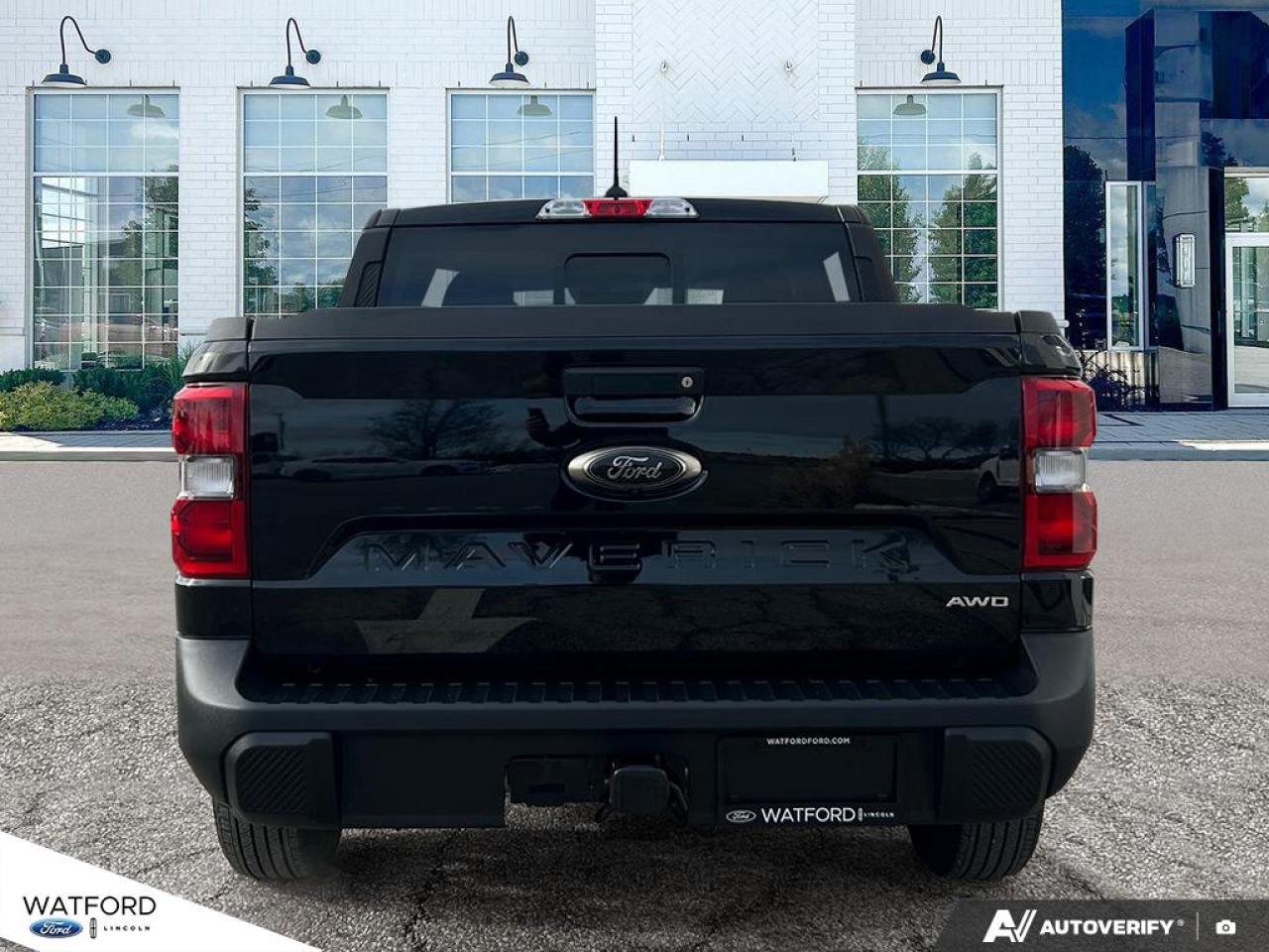 2023 Ford Maverick LARIAT ADVANCED AWD SUPERCREW Photo4