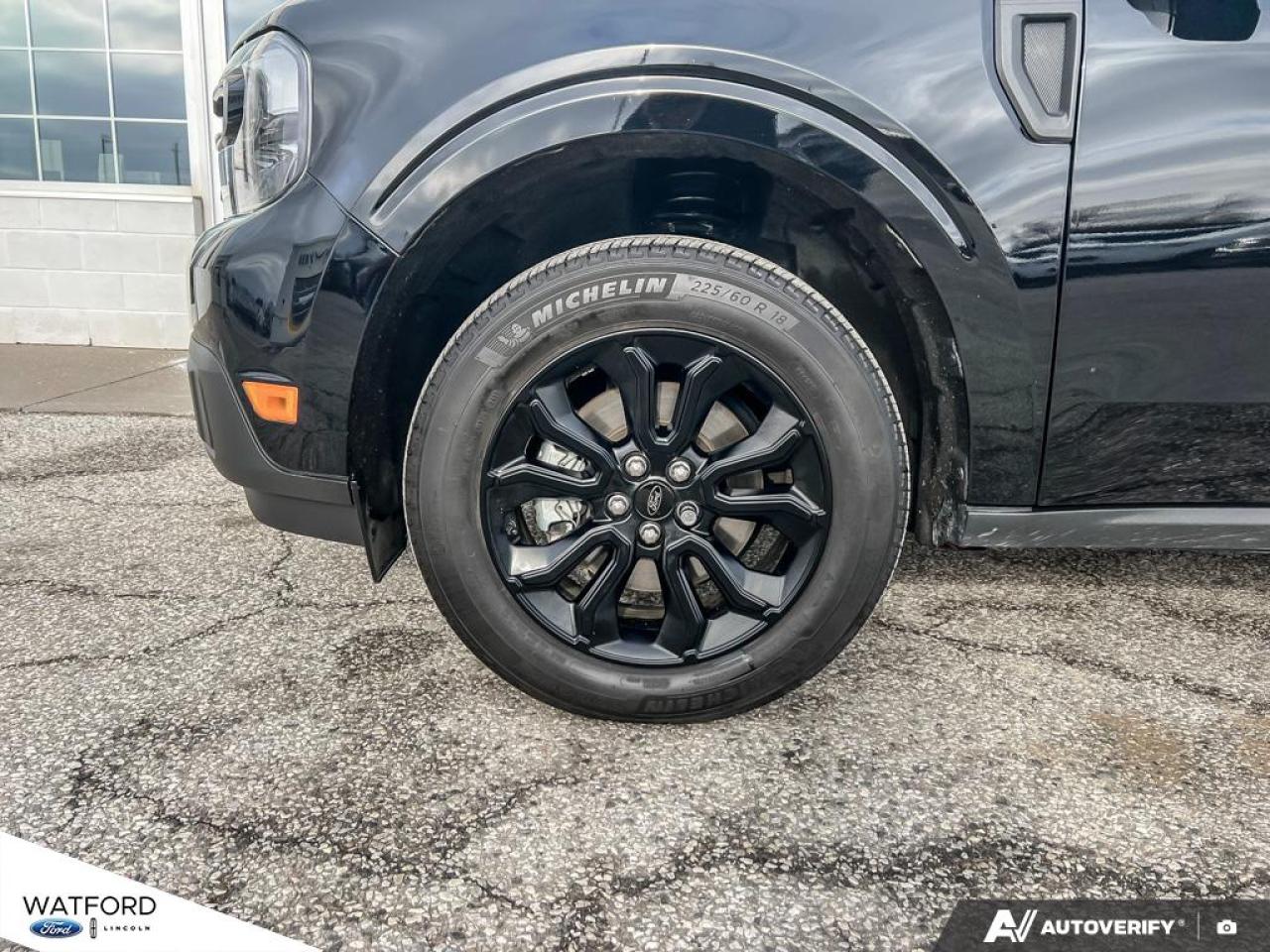 2023 Ford Maverick LARIAT ADVANCED AWD SUPERCREW Photo