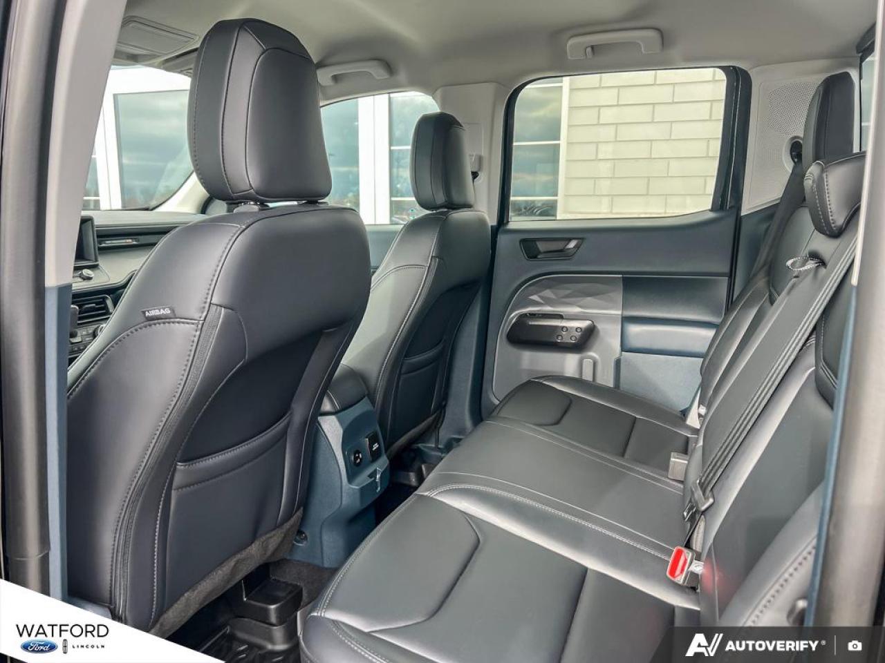 2023 Ford Maverick LARIAT ADVANCED AWD SUPERCREW Photo