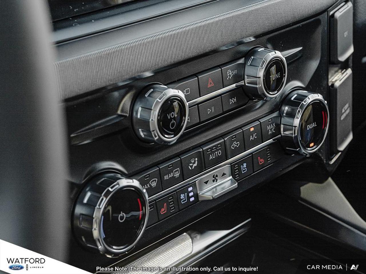 2026 Ford F-350 Super Duty SRW Platinum Photo