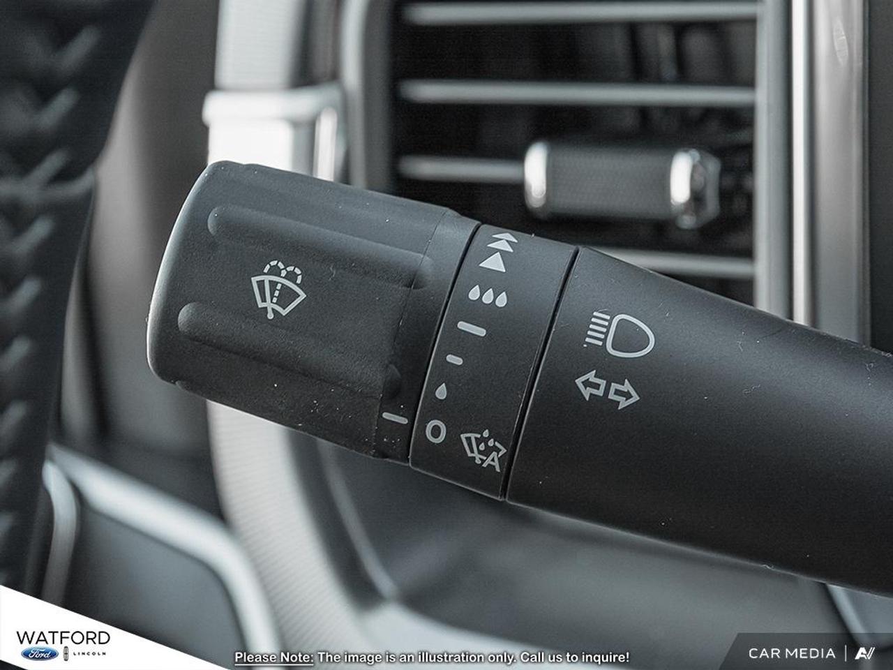 2026 Ford F-350 Super Duty SRW Platinum Photo