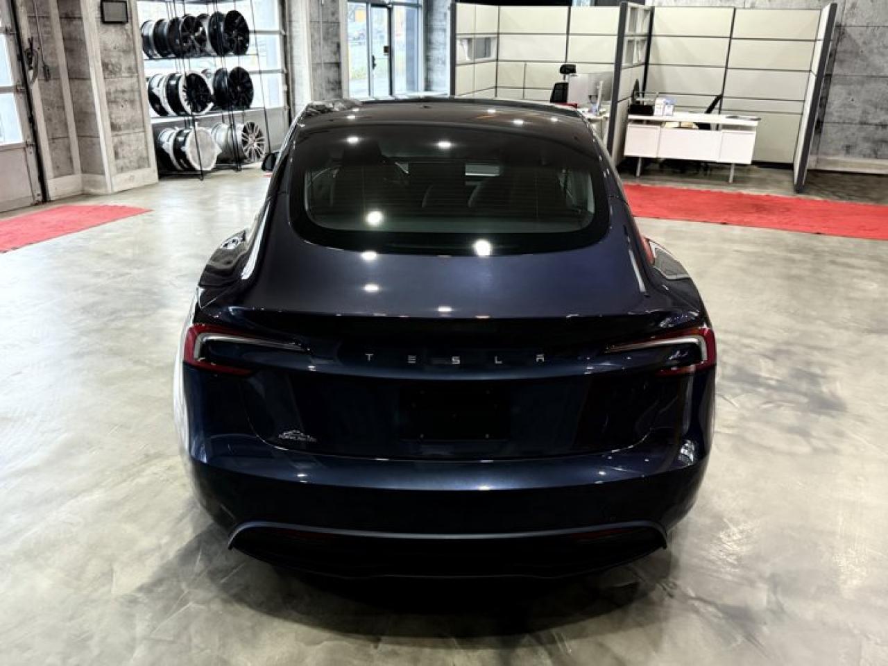 2024 Tesla Model 3  Photo4