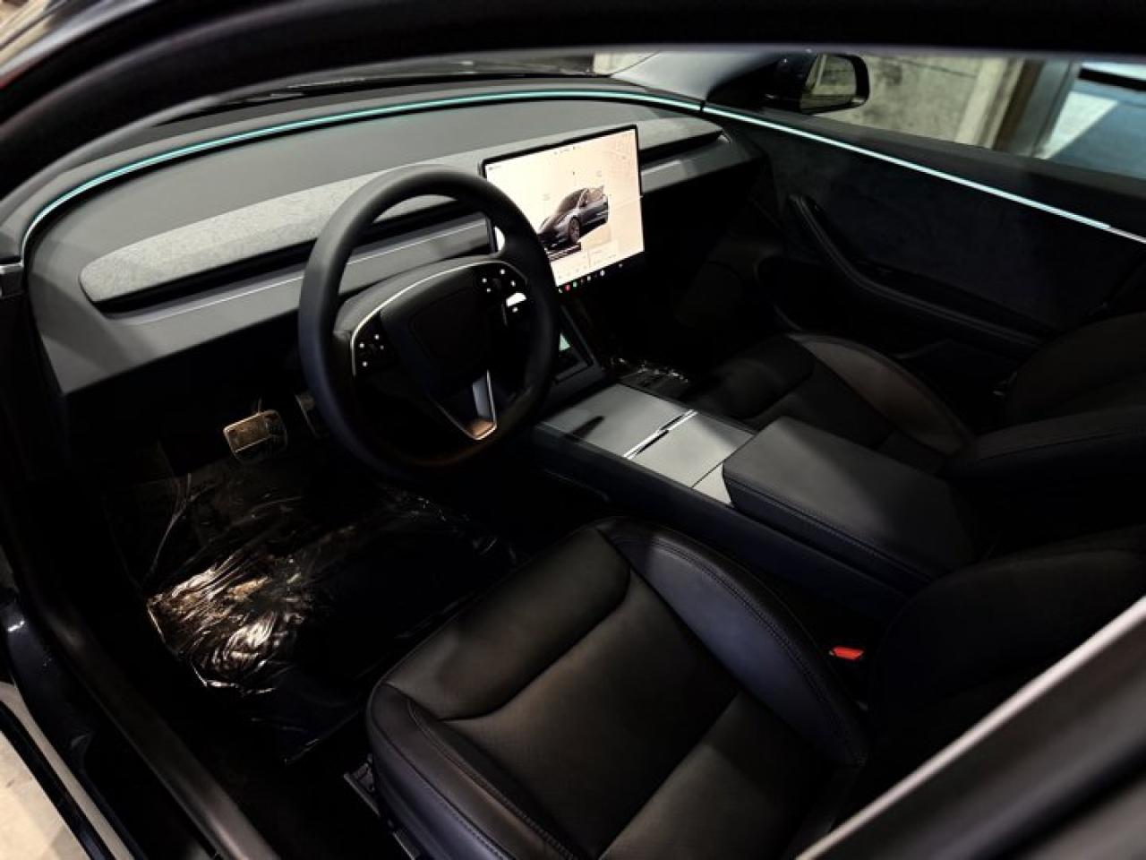 2024 Tesla Model 3  - Photo #13