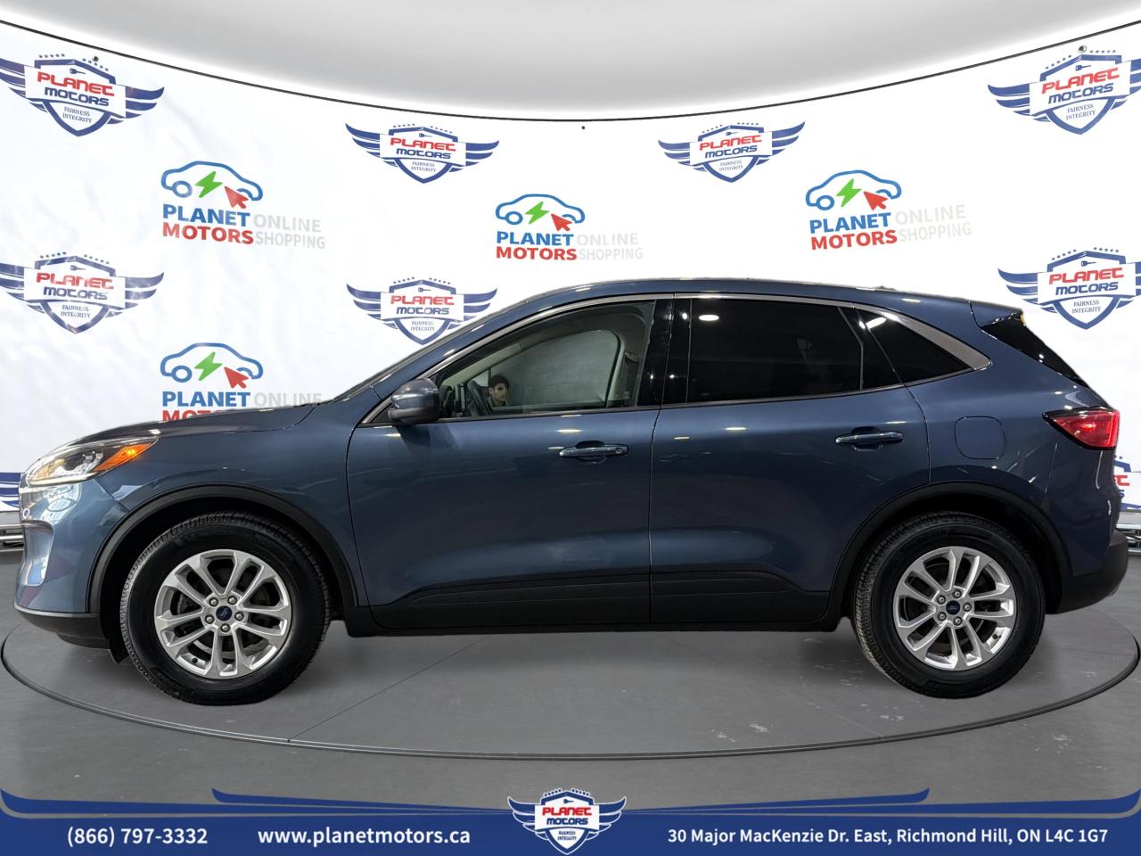 2020 Ford Escape SE Photo