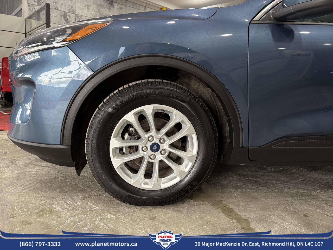 2020 Ford Escape SE Photo