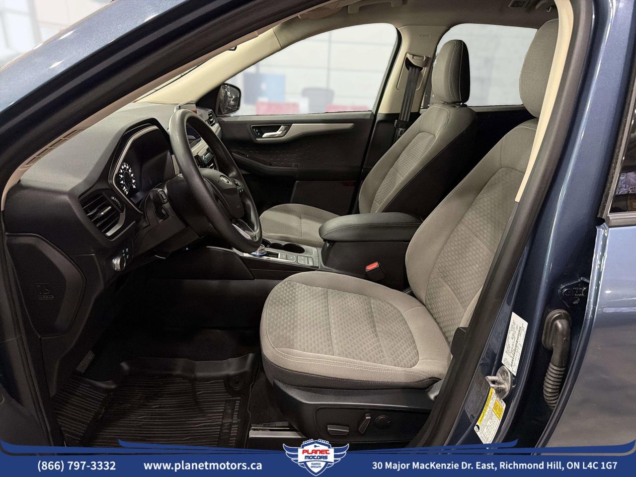 2020 Ford Escape SE Photo