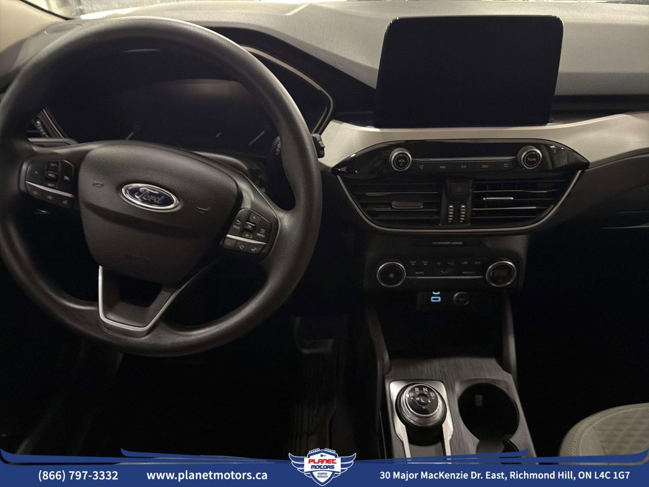 2020 Ford Escape SE Photo