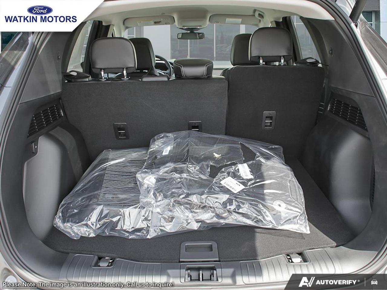 2024 Ford Escape PHEV  Photo6