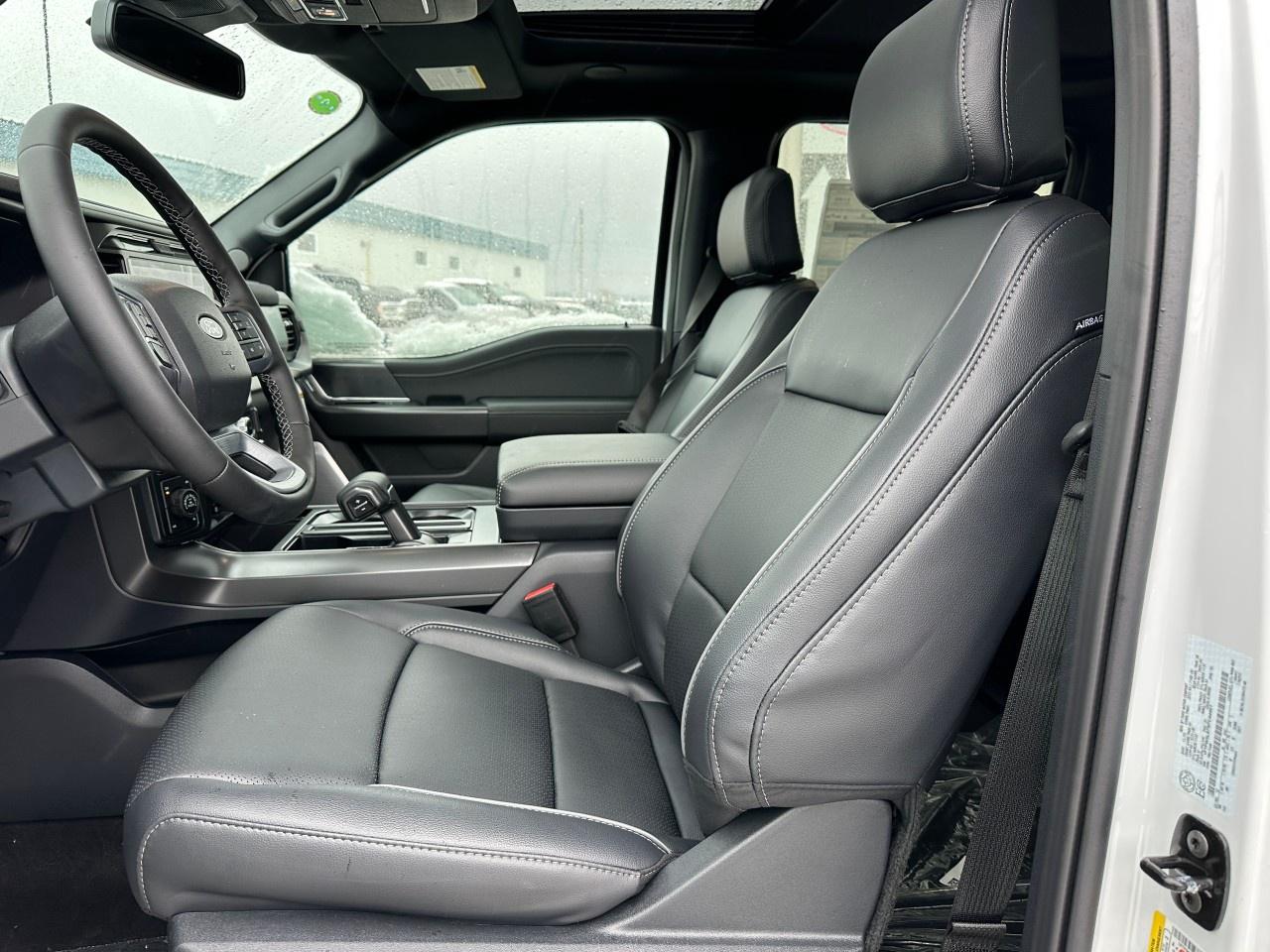 2025 Ford F-150 Lariat 4WD SuperCrew 5.5' Box Photo