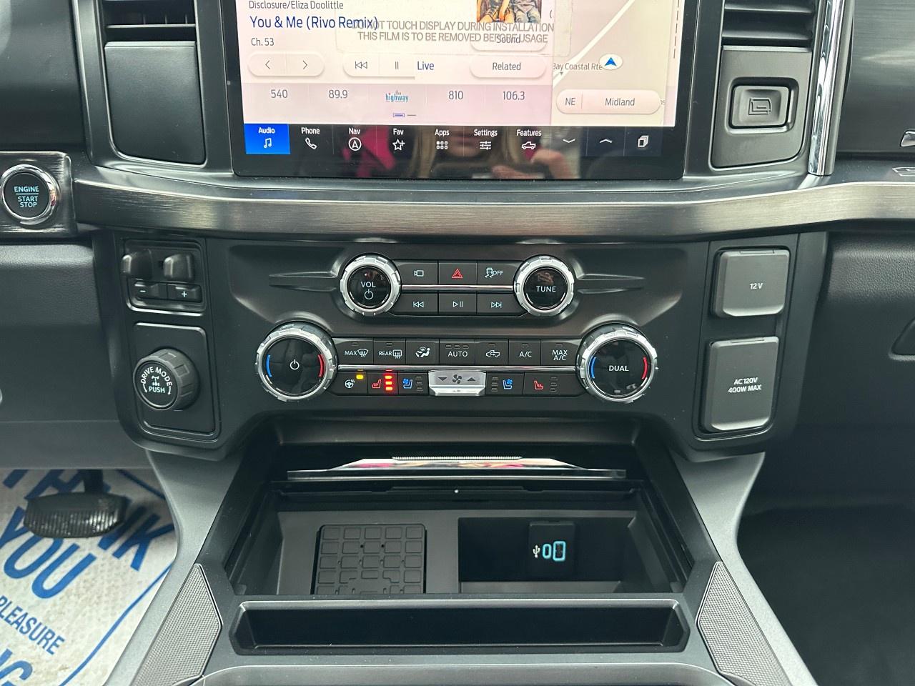 2026 Ford F-350 Super Duty SRW LARIAT 2WD Crew Cab 8' Box Photo