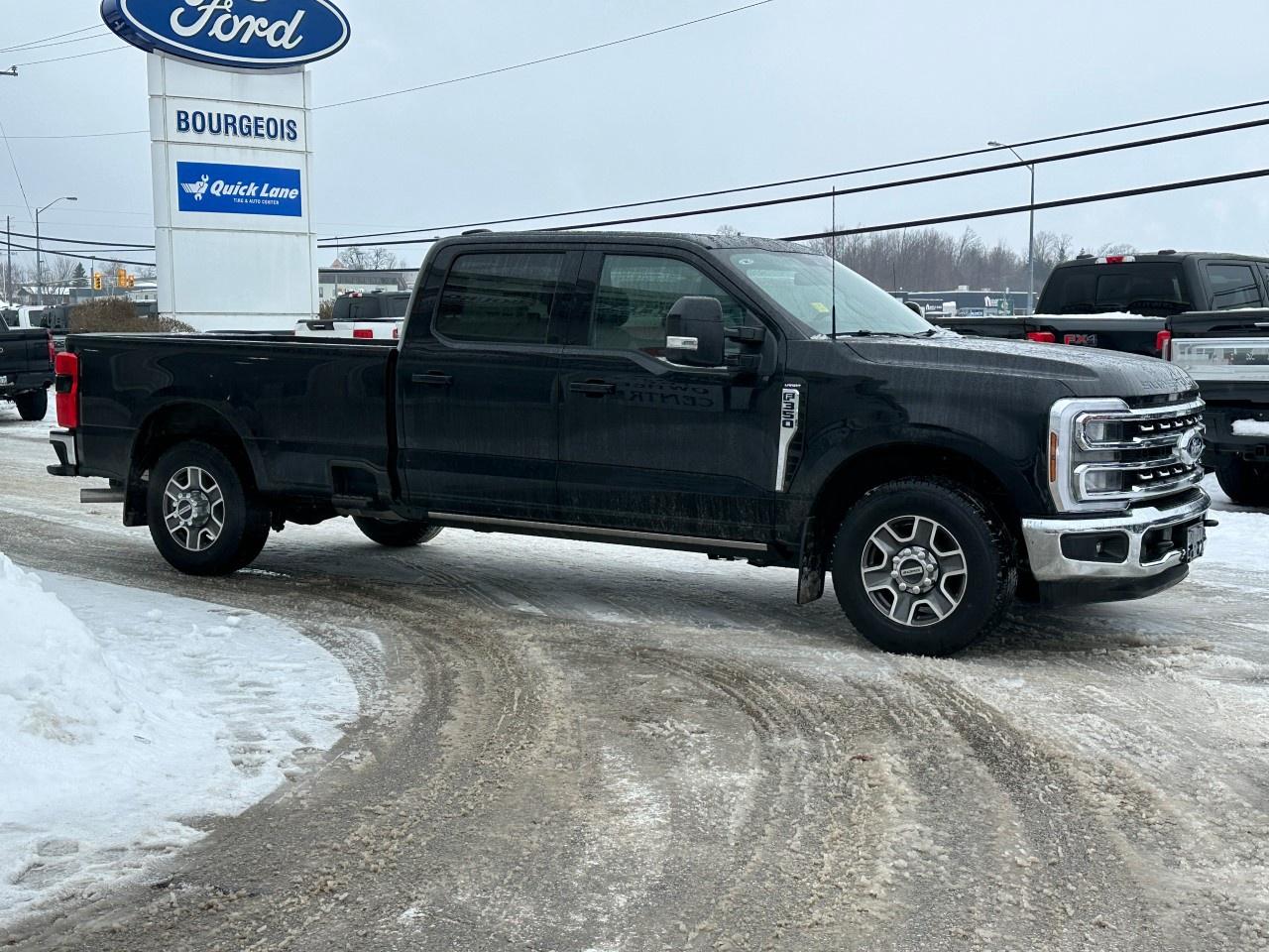 2026 Ford F-350 Super Duty SRW LARIAT 2WD Crew Cab 8' Box Photo