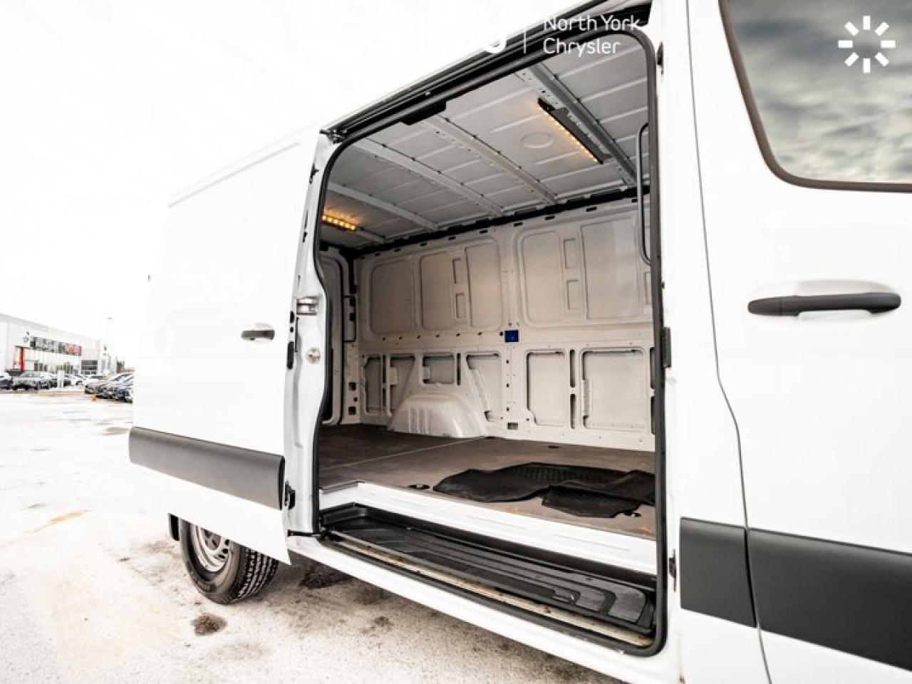2025 Mercedes-Benz Sprinter Cargo Van 2500 Standard Roof I4 Diesel 144" Photo