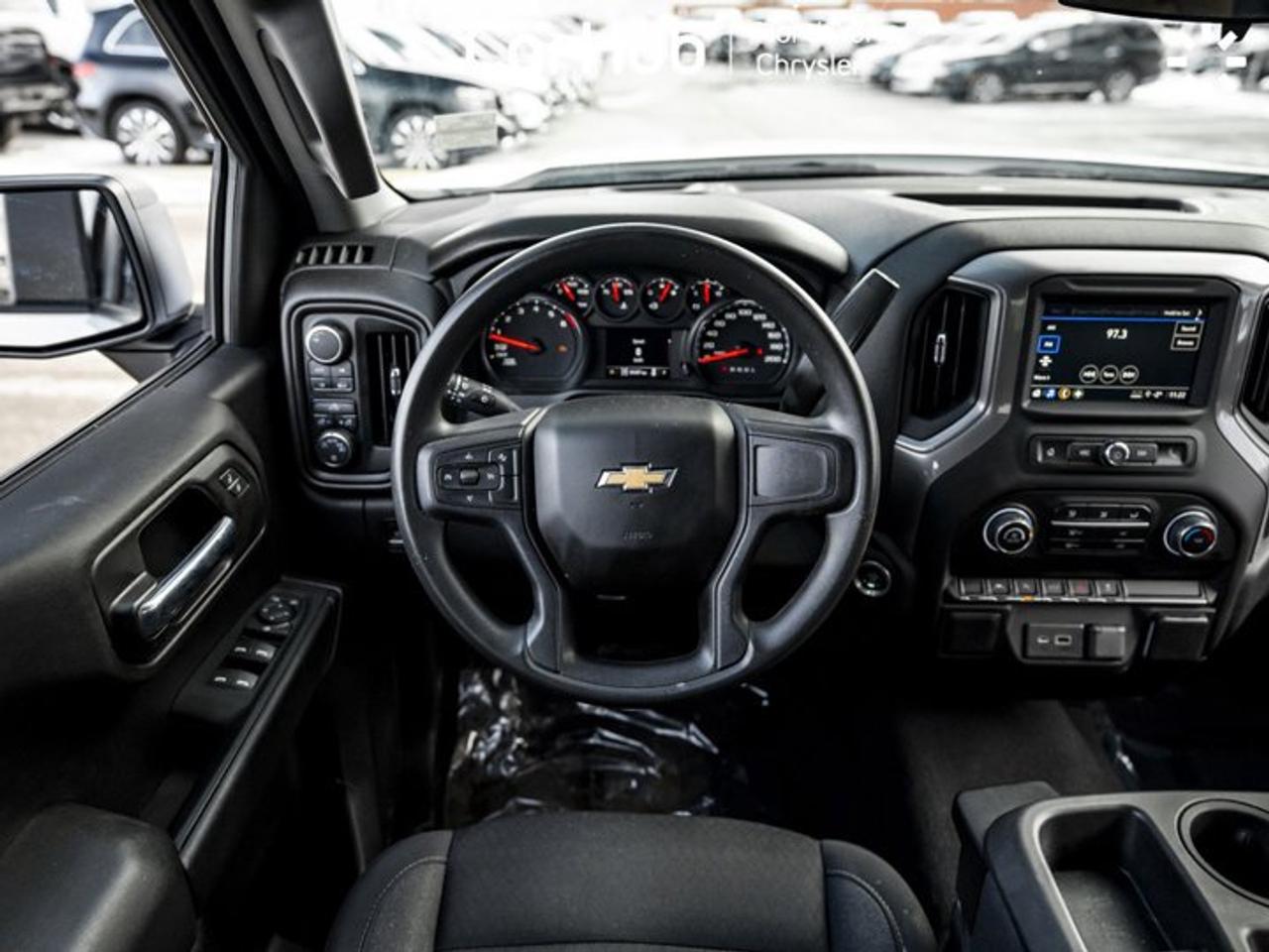 2023 Chevrolet Silverado 1500 Custom 157'' 6 Pass Remote Start Power Seats 20'' Wheels Photo