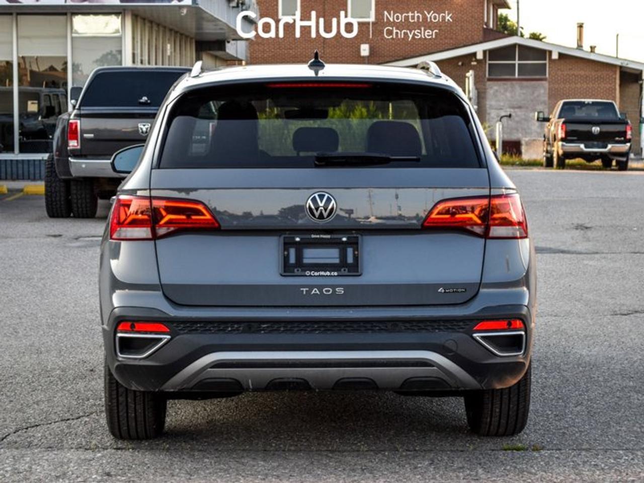 2022 Volkswagen Taos Highline 4MOTION Panoroof Heated Seats Apple CarPlay Android Auto Photo