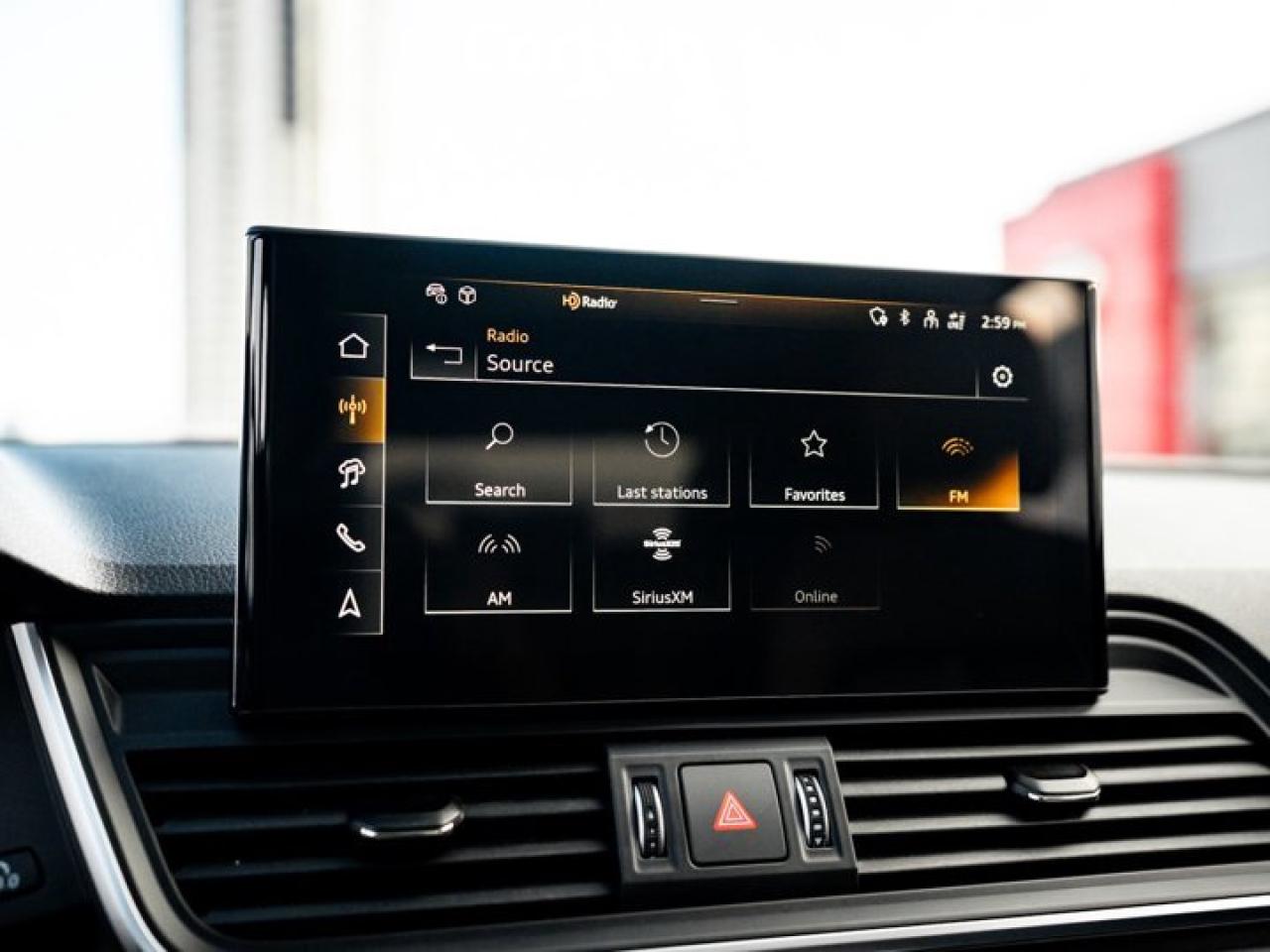 2025 Audi Q5 Progressiv Panoroof Heated Seats & Wheel Navi Heated Apple CarPlay Android Auto Photo