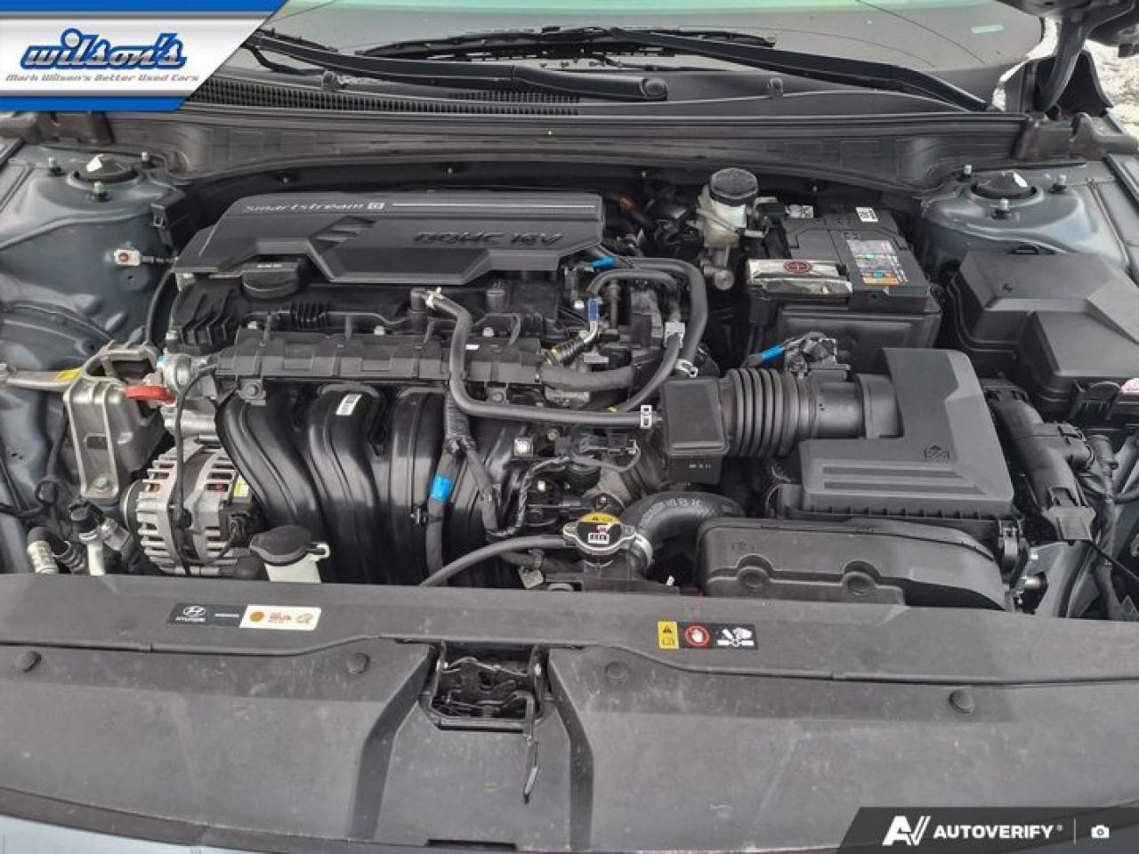 2022 Hyundai Elantra Ultimate | Leather | Sunroof | Heated Wheel + Seats | Rear Camera | CarPlay + Android | and More ! Photo