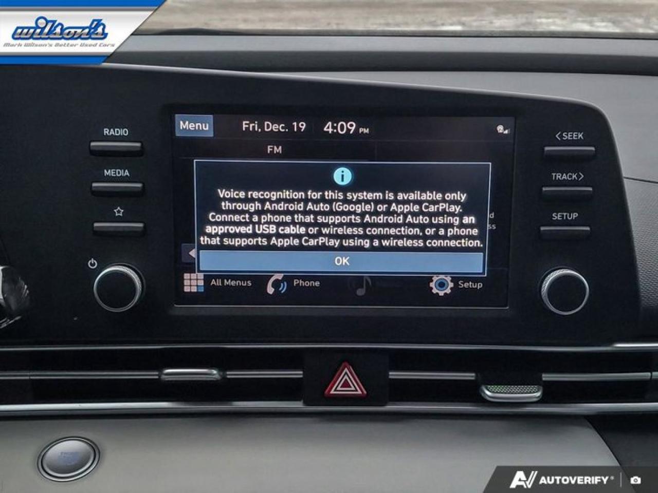 2022 Hyundai Elantra Ultimate | Leather | Sunroof | Heated Wheel + Seats | Rear Camera | CarPlay + Android | and More ! Photo