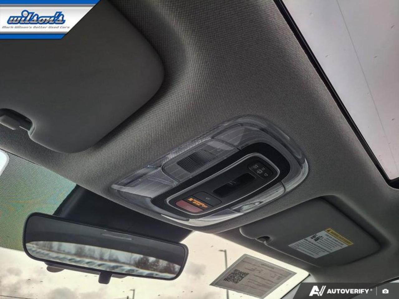 2022 Hyundai Elantra Ultimate | Leather | Sunroof | Heated Wheel + Seats | Rear Camera | CarPlay + Android | and More ! Photo