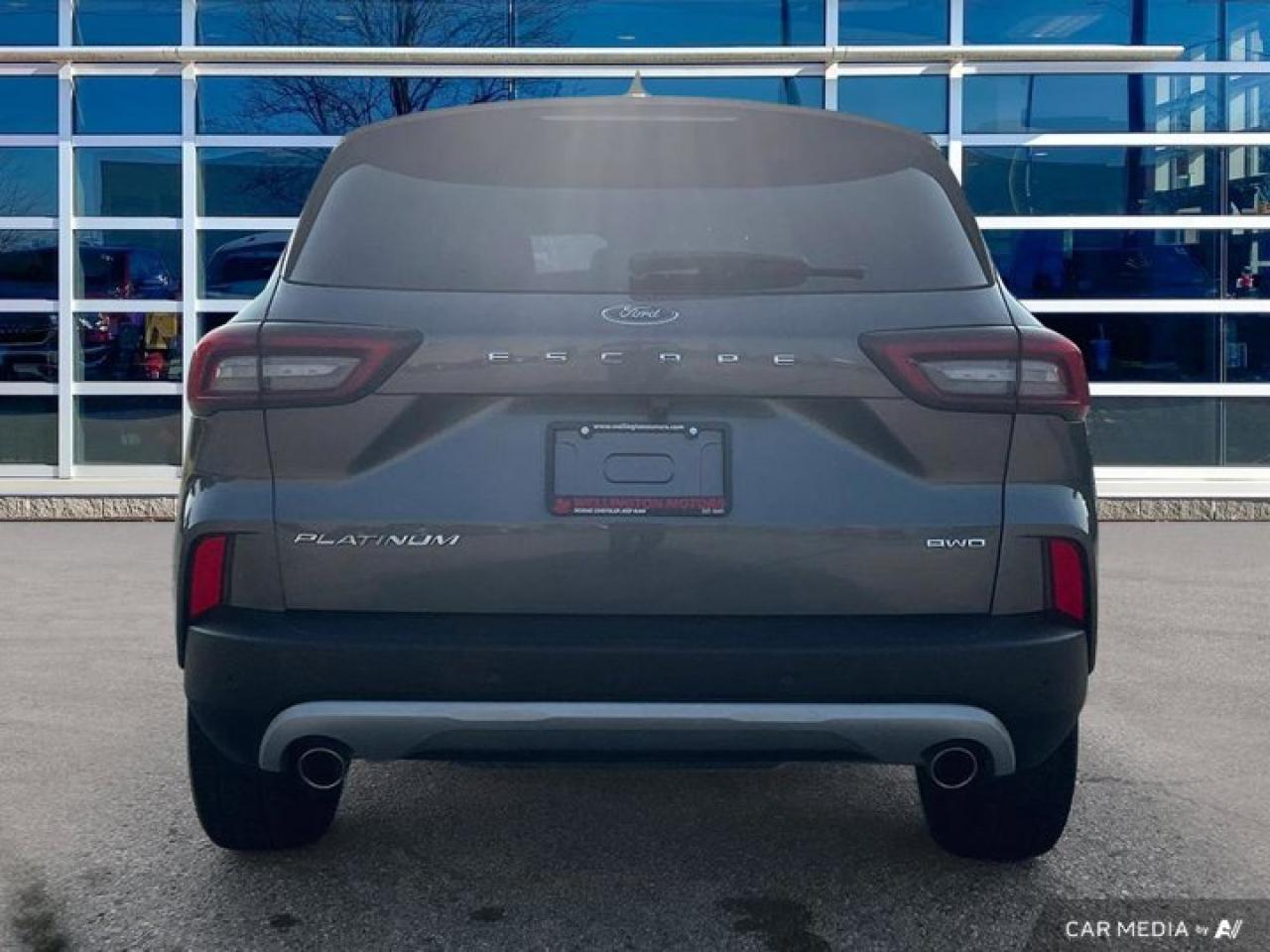 2023 Ford Escape Platinum AWD | Nav | Leather | Apple Carplay | Remote Start | 360 Cam | Heated Seats | and More ! Photo