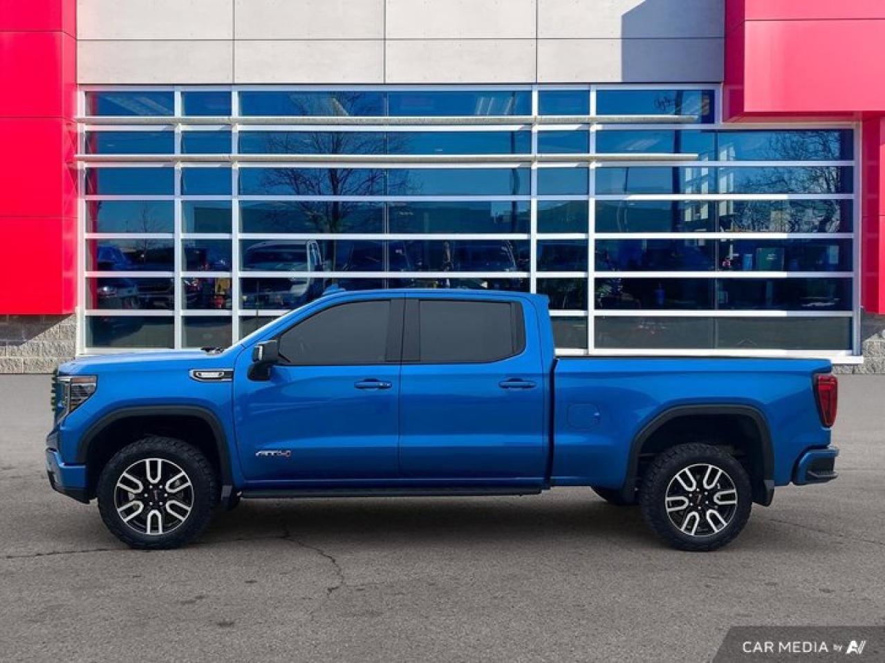 2022 GMC Sierra 1500 AT4 | Diesel | Leather | Sunroof | Premium Pkg | Heated Seats + Steering Wheel | and More ! Photo