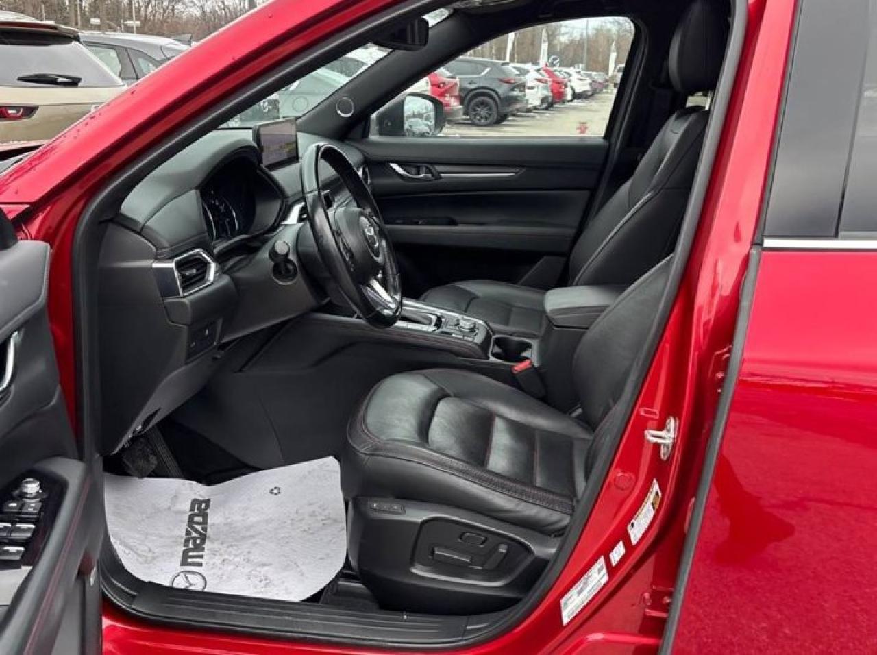 2022 Mazda CX-5 Sport Design AWD | Leather | Sunroof | Heated + Ventilated Seats | Heated Steering | and Much More ! Photo
