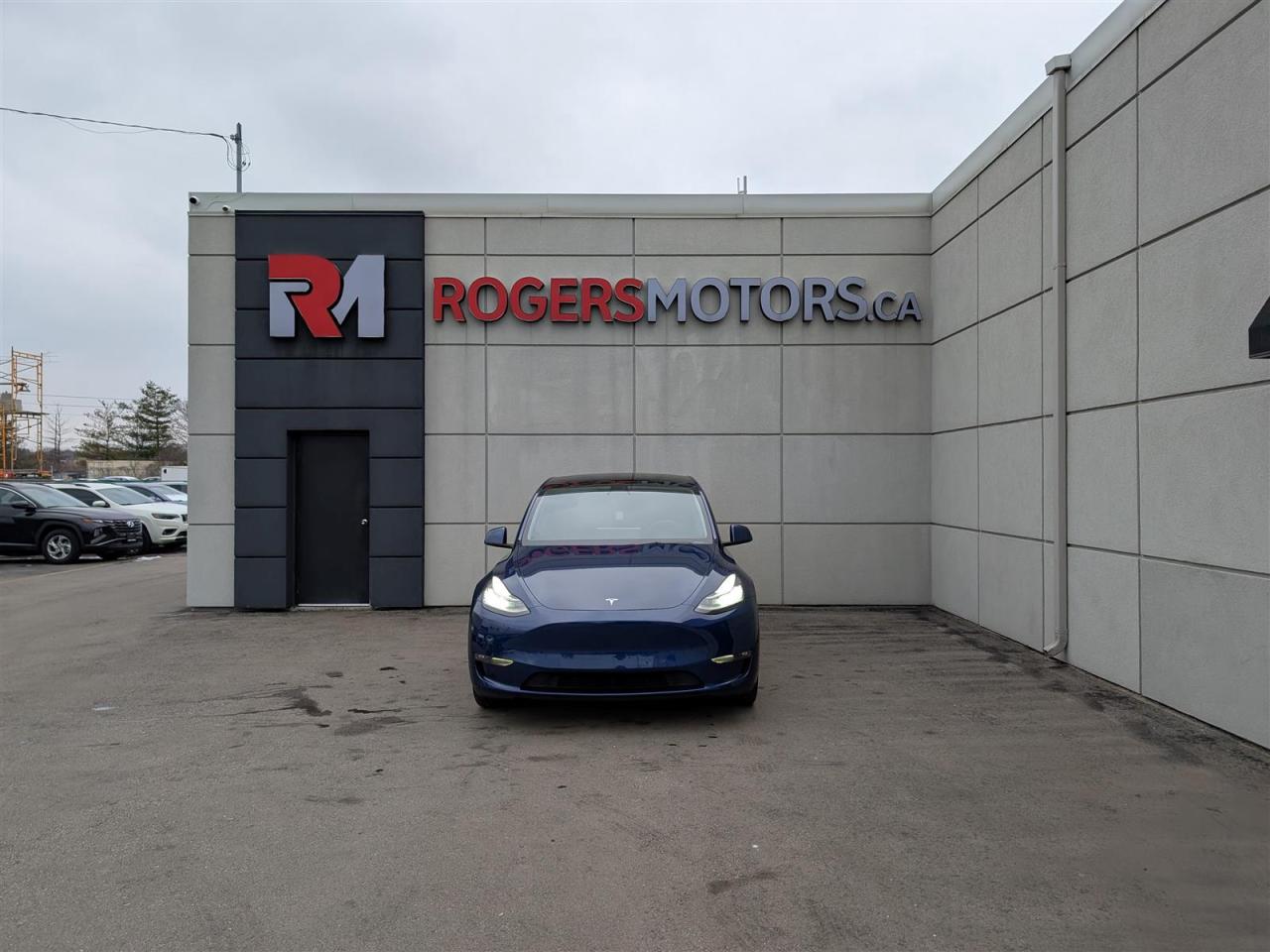 2021 Tesla Model Y LONG RANGE AWD - DUAL MOTOR Photo