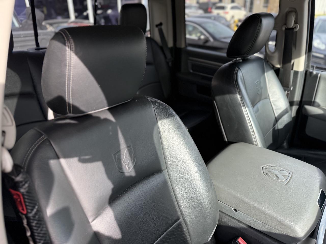 2018 RAM 1500 SLT | UPGRADED LEATHER | BACK UP CAMERA Photo