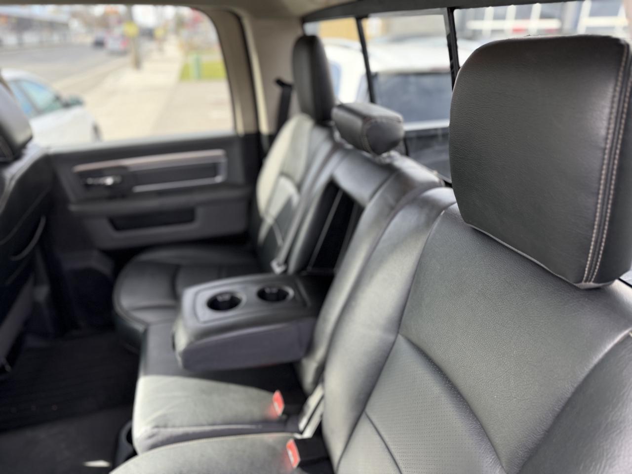 2018 RAM 1500 SLT | UPGRADED LEATHER | BACK UP CAMERA Photo