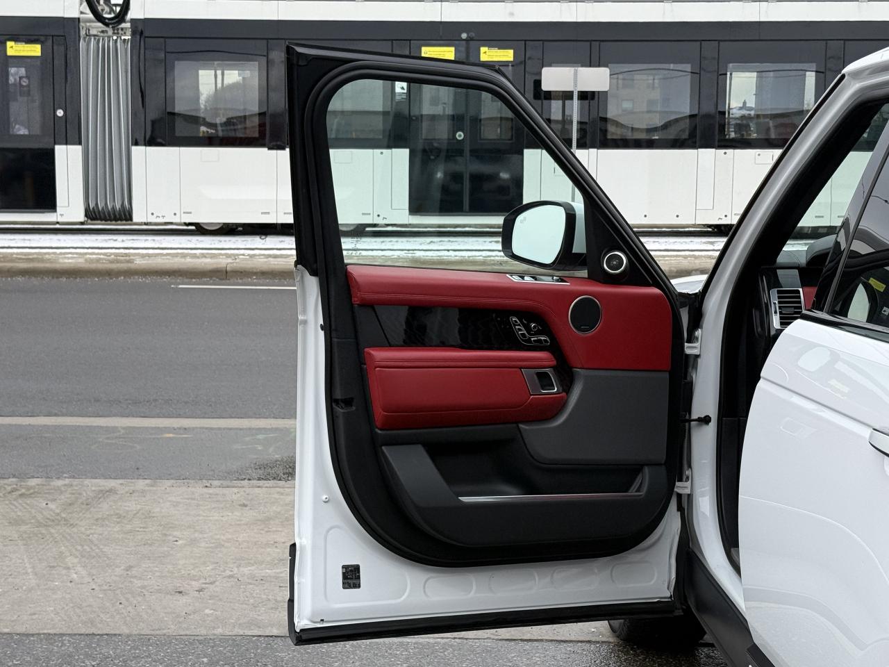 2020 Land Rover Range Rover P525 AUTOBIOGRAPHY | FULLY LOADED Photo