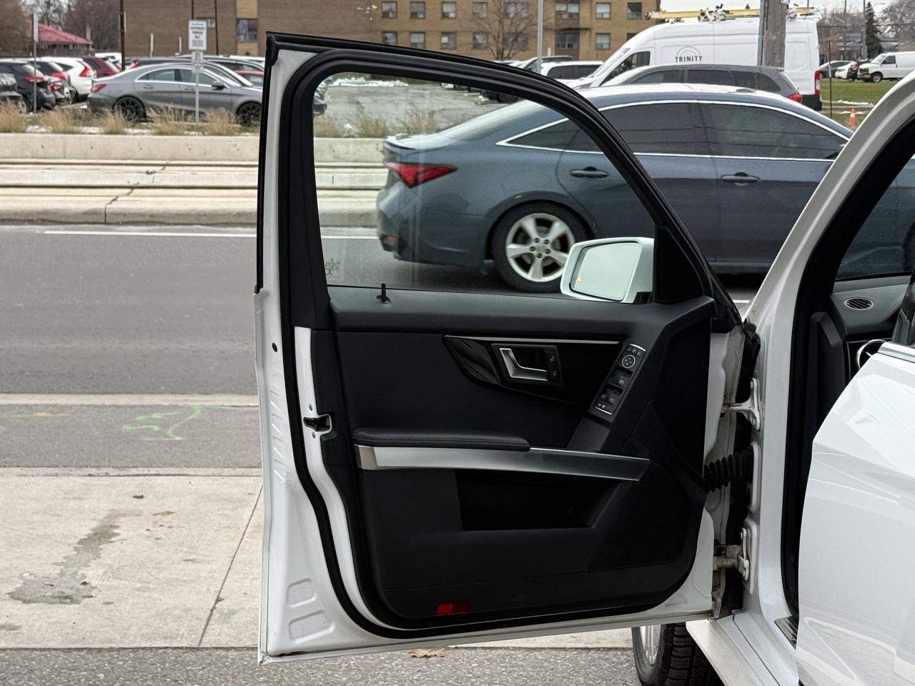 2014 Mercedes-Benz GLK-Class 250 | PREMIUM PKG | LOADED | Photo