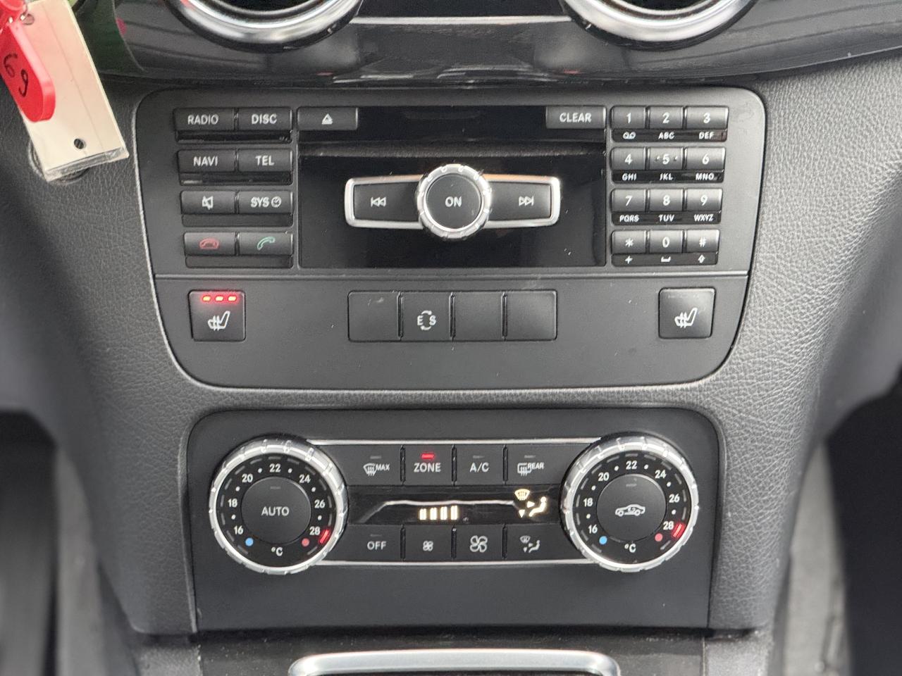 2014 Mercedes-Benz GLK-Class 250 | PREMIUM PKG | LOADED | Photo