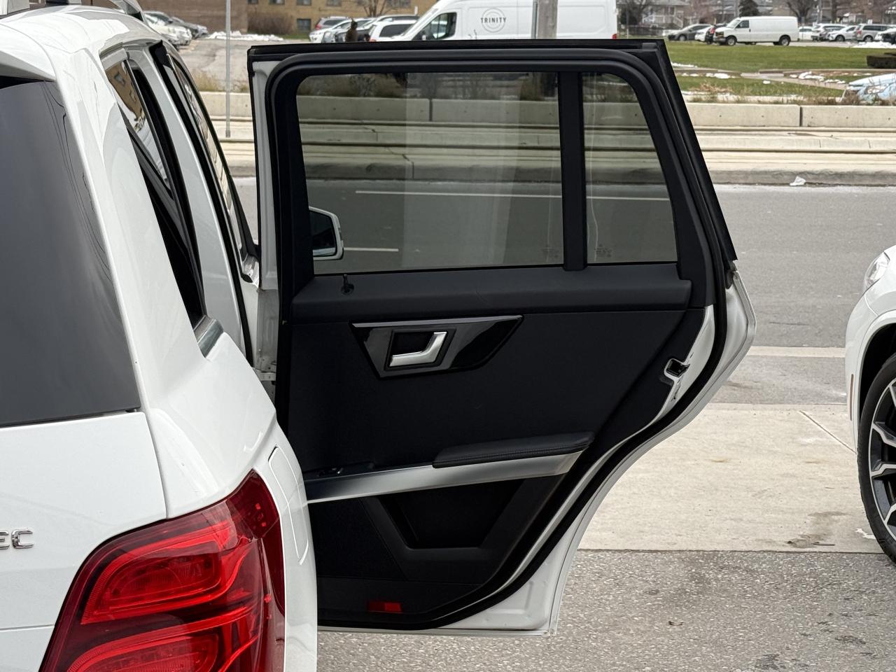 2014 Mercedes-Benz GLK-Class 250 | PREMIUM PKG | LOADED | Photo