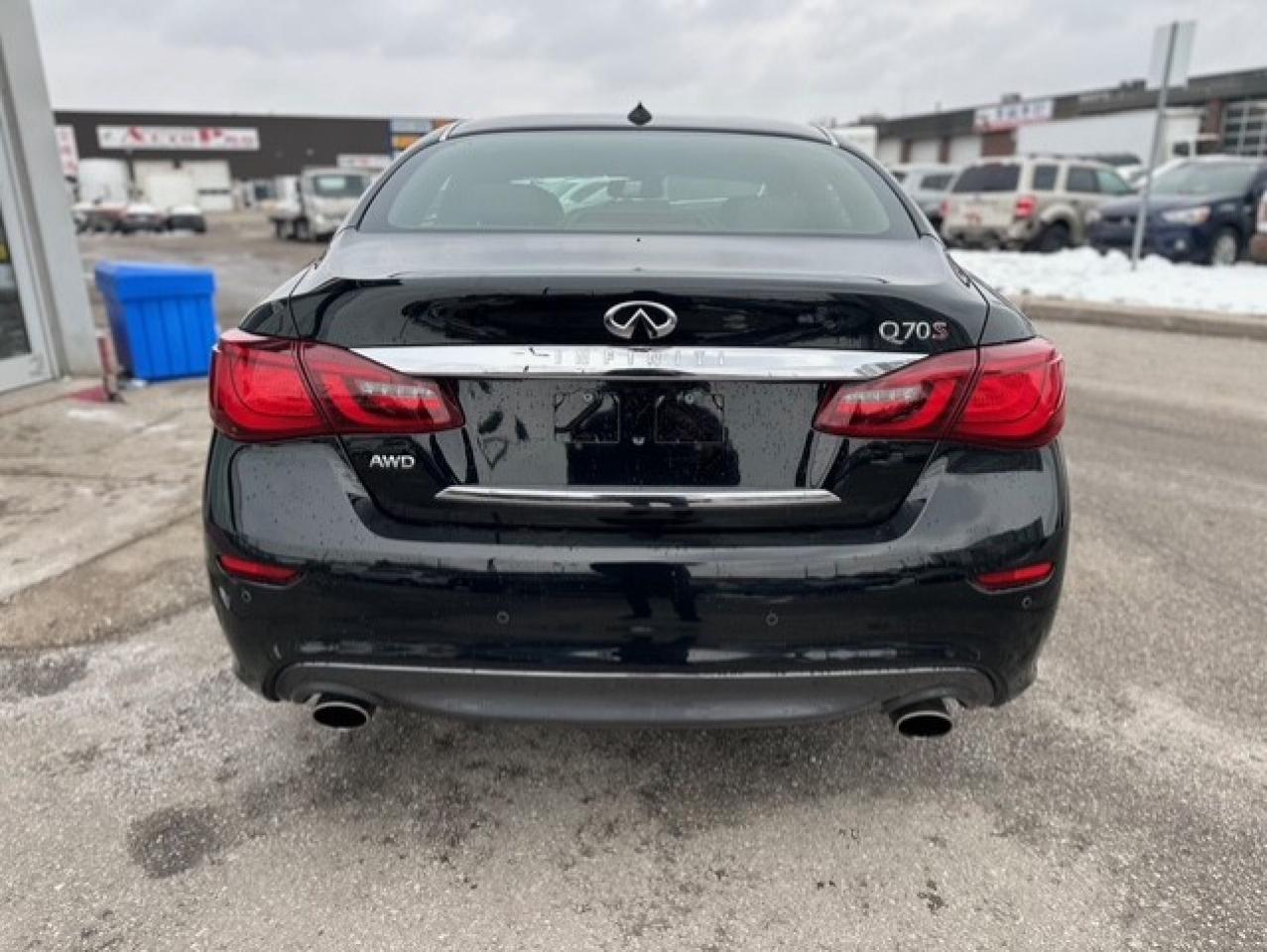 2019 Infiniti Q70 S AWD Photo