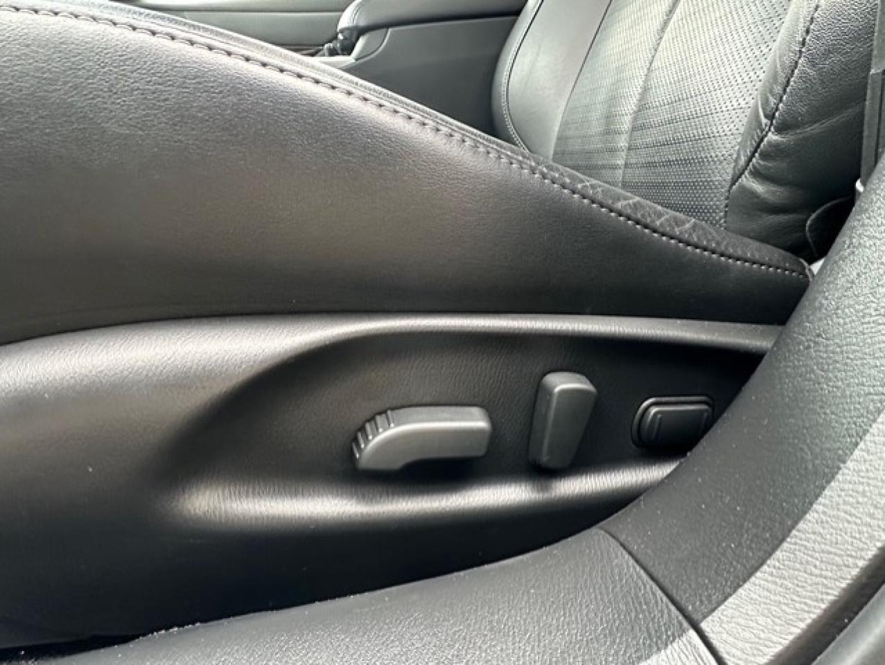 2019 Infiniti Q70 S AWD Photo