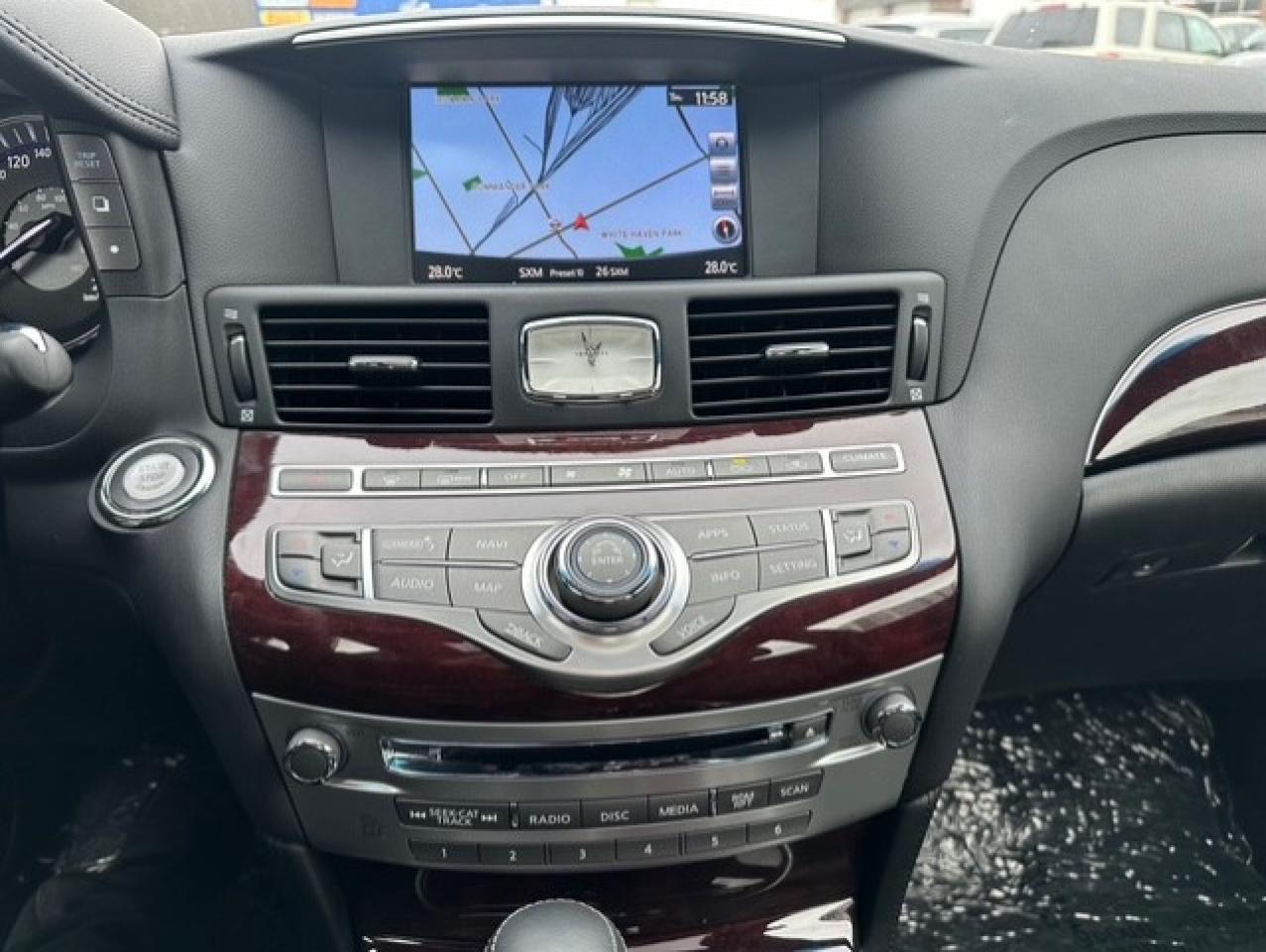 2019 Infiniti Q70 S AWD Photo