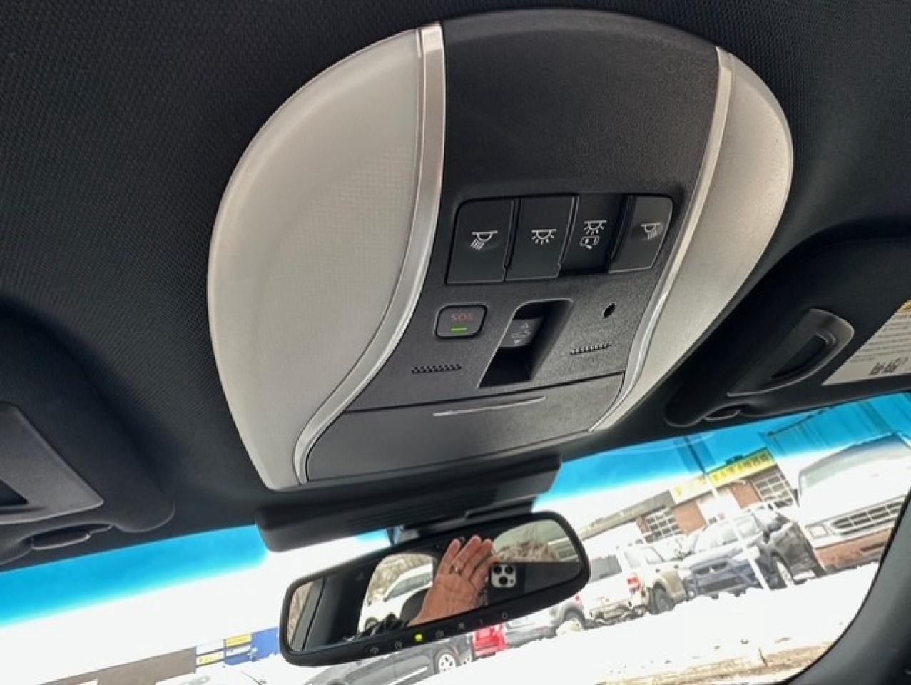 2019 Infiniti Q70 S AWD Photo