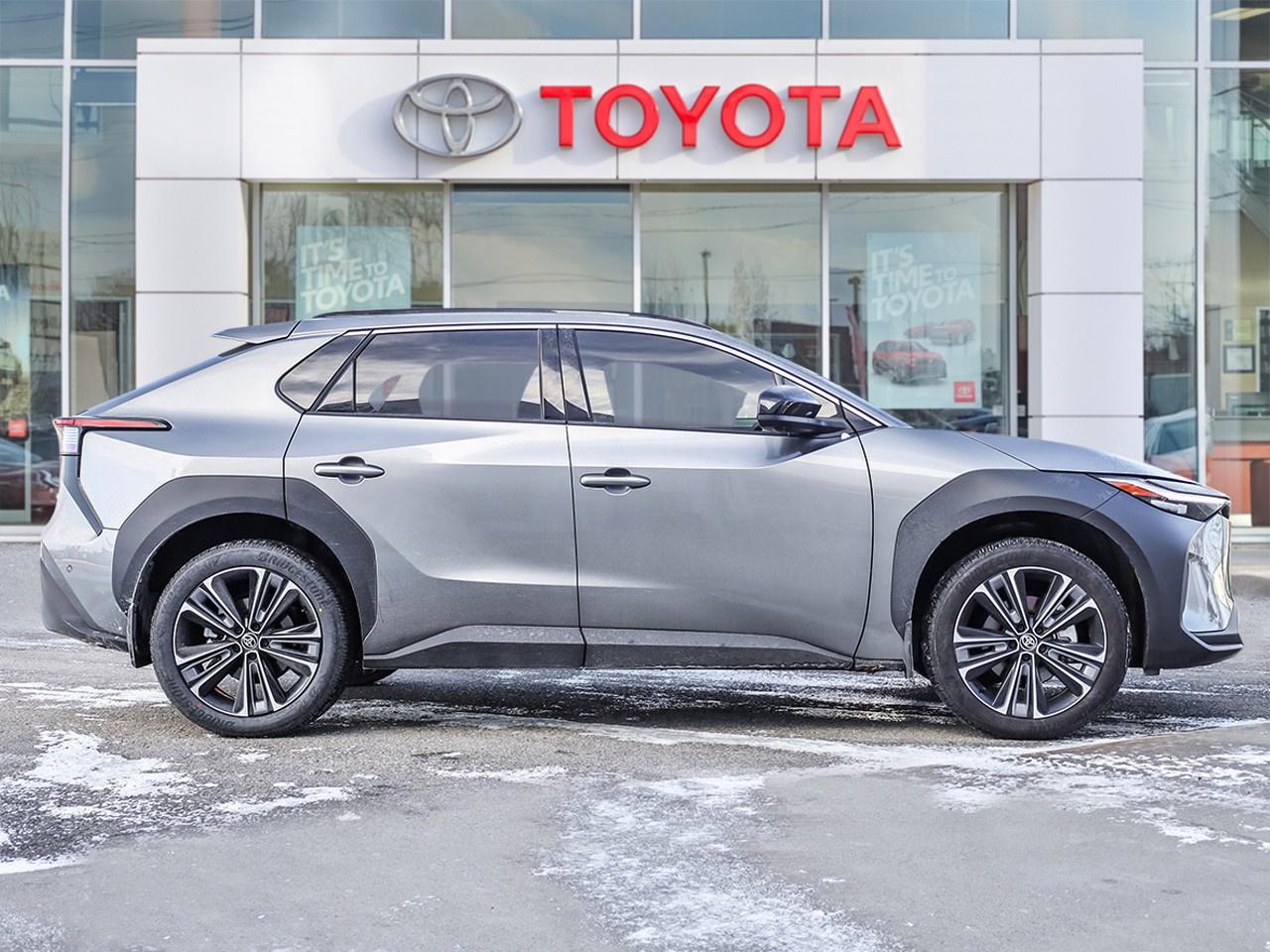 2025 Toyota bZ4X XLE Photo