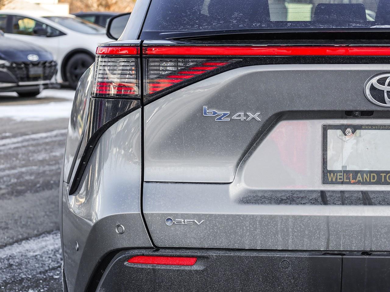 2025 Toyota bZ4X XLE Photo