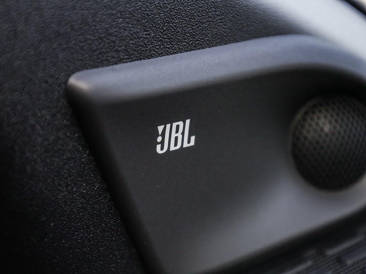 2025 Toyota bZ4X XLE Photo