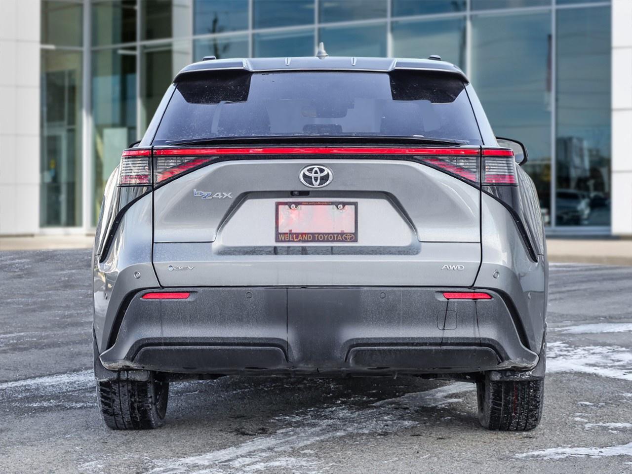 2025 Toyota bZ4X XLE Photo