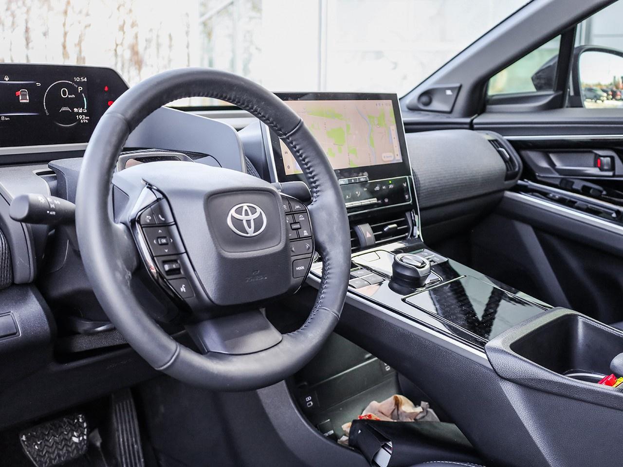 2025 Toyota bZ4X XLE Photo