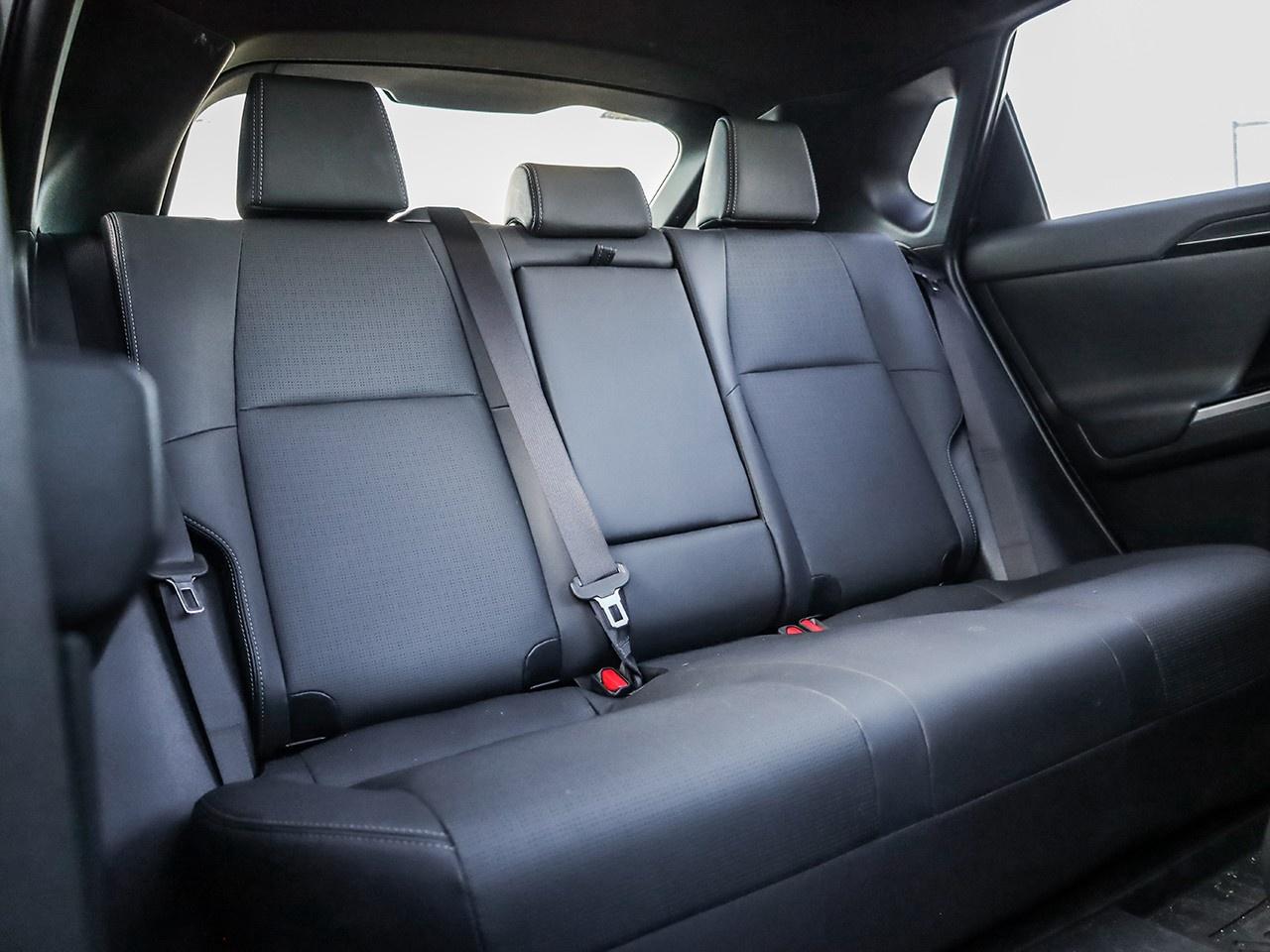 2025 Toyota bZ4X XLE Photo