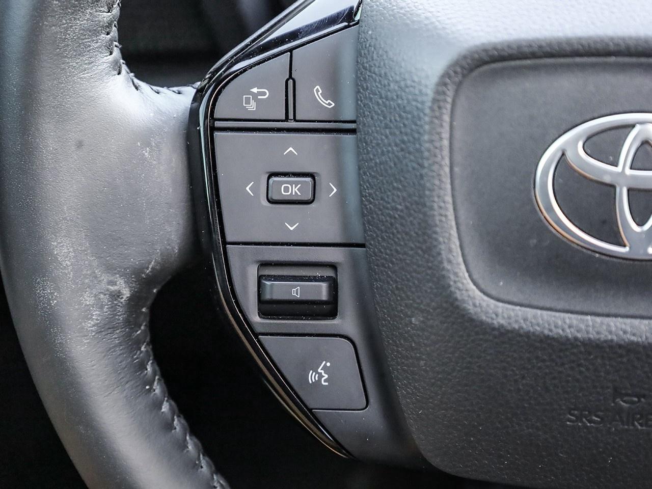 2025 Toyota bZ4X XLE Photo