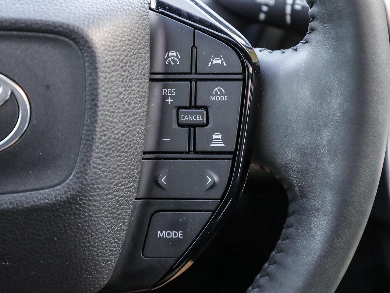 2025 Toyota bZ4X XLE Photo