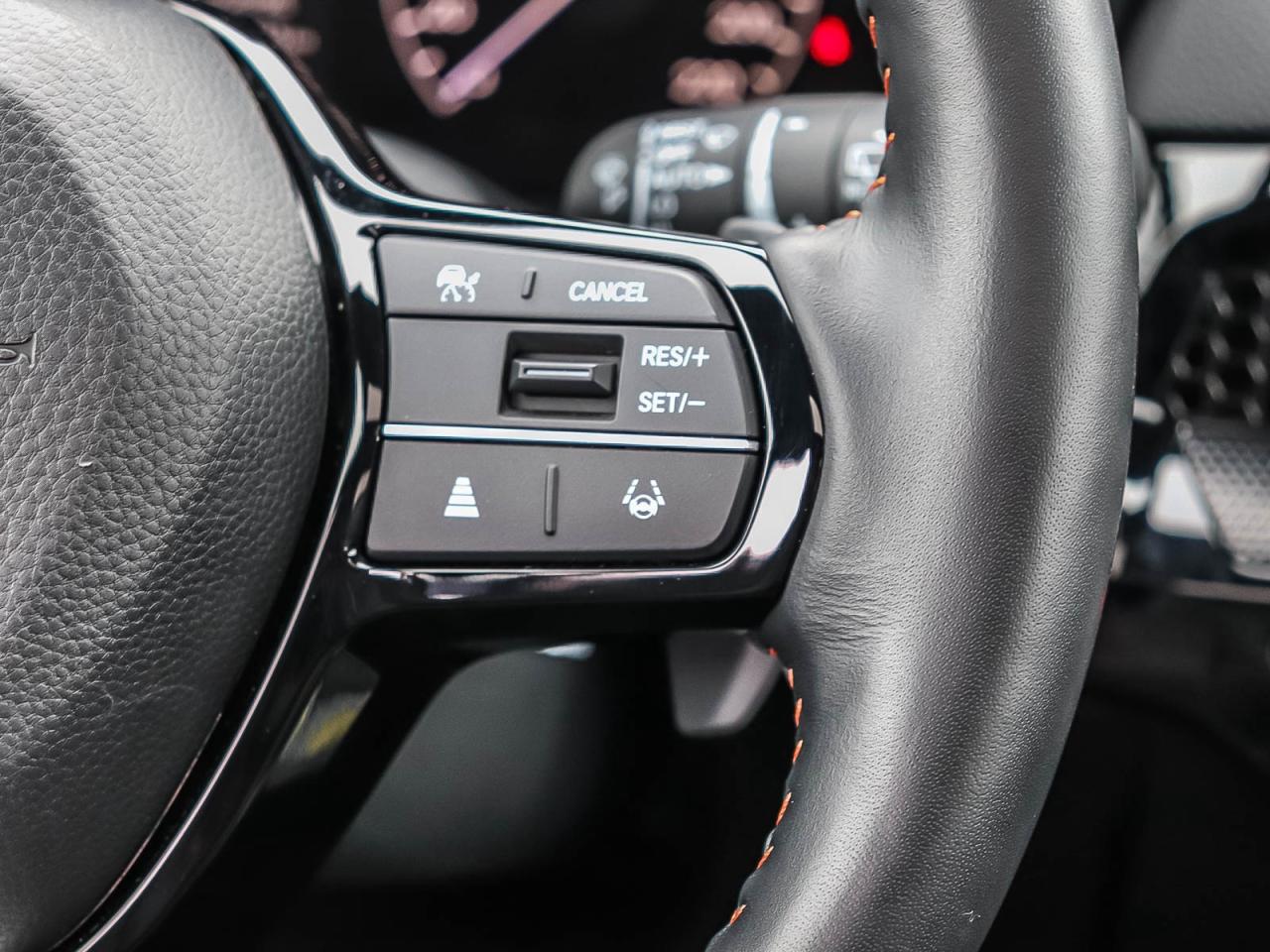 2025 Honda CR-V Touring Photo