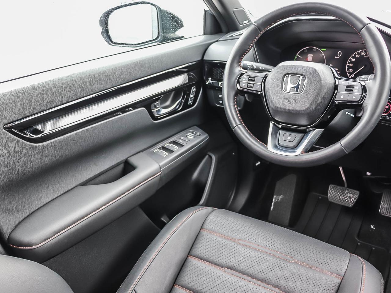 2025 Honda CR-V Touring Photo