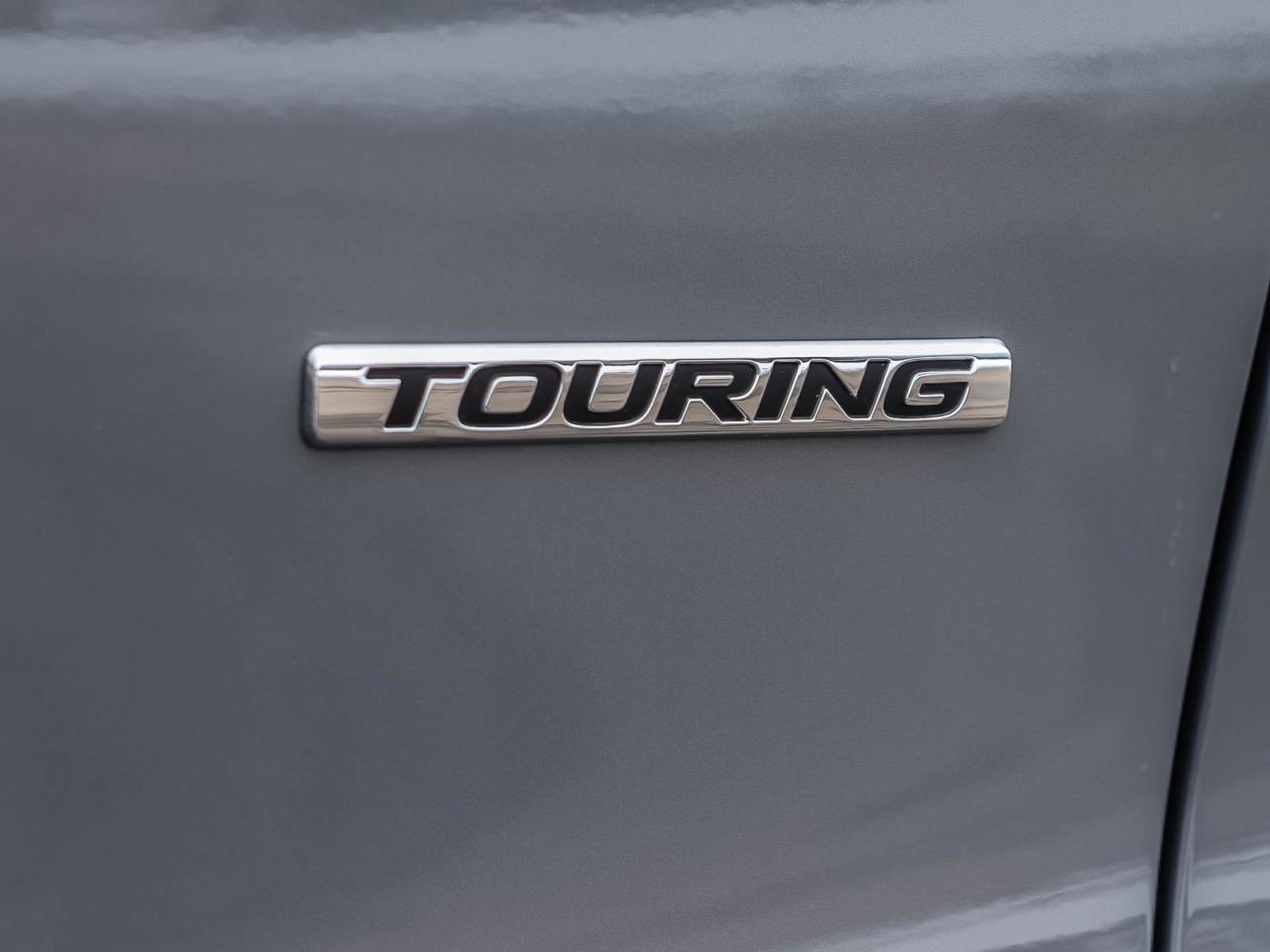 2025 Honda CR-V Touring Photo