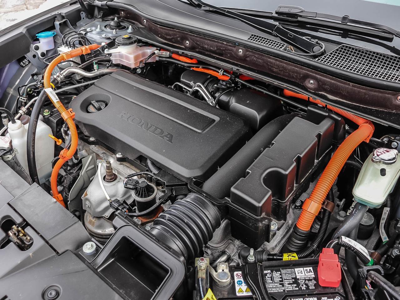 2025 Honda CR-V Touring Photo