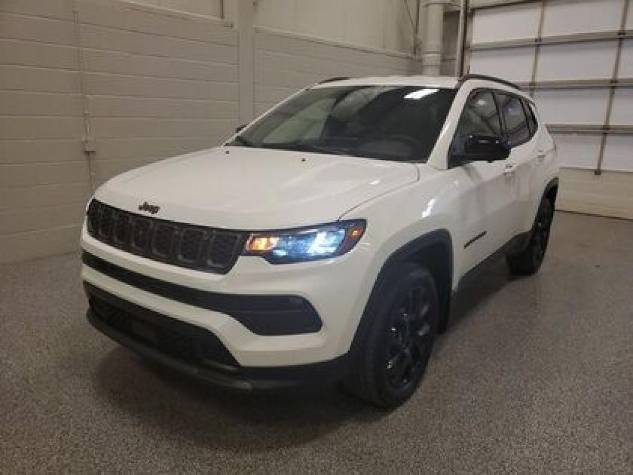 Used 2025 Jeep Compass Altitude 4x4 for sale in Moose Jaw, SK