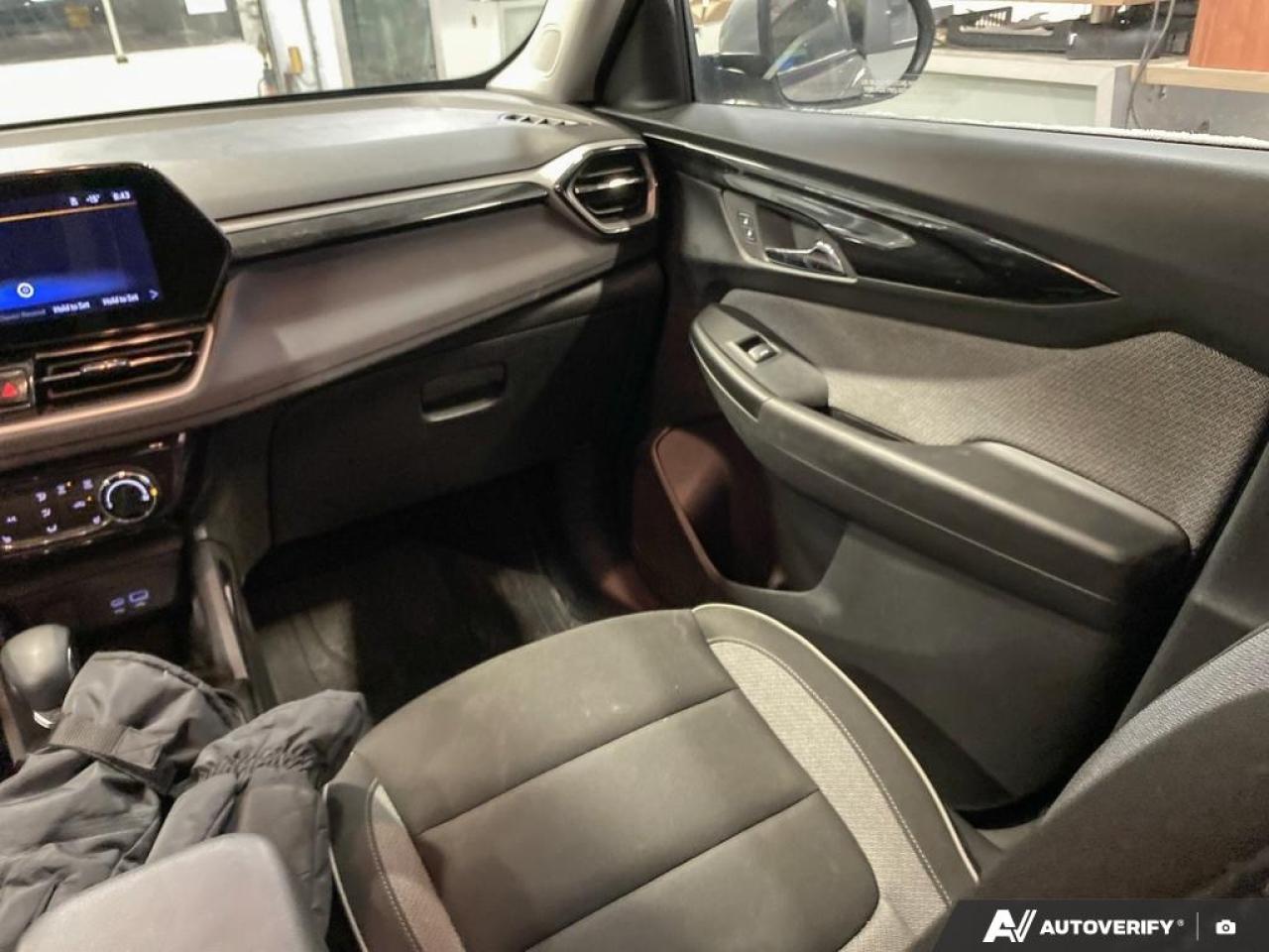 2024 Chevrolet TrailBlazer LT AWD  - Heated Seats Photo